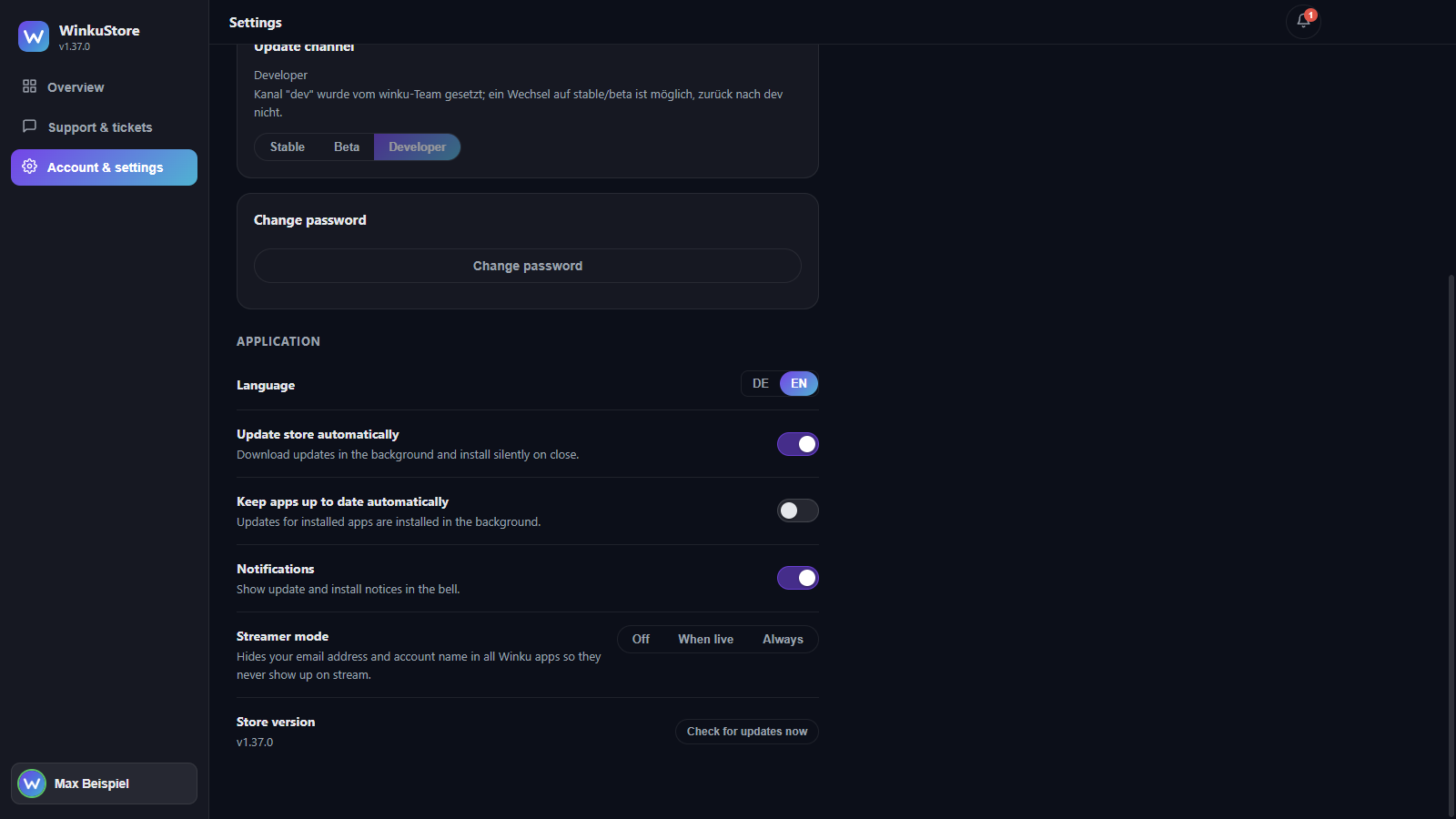 Settings with automatic updates and streamer mode